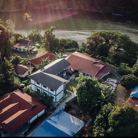 Tebing Guest House Taman Negara Malaysia Kuala Tahan Exteriör bild