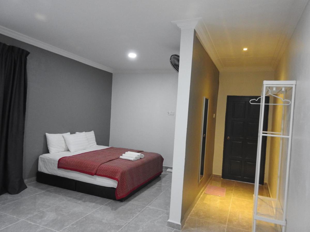 Tebing Guest House Taman Negara Malaysia Kuala Tahan Exteriör bild