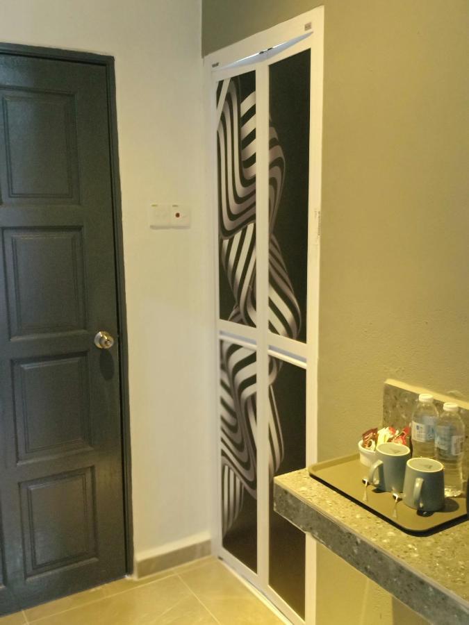 Tebing Guest House Taman Negara Malaysia Kuala Tahan Exteriör bild