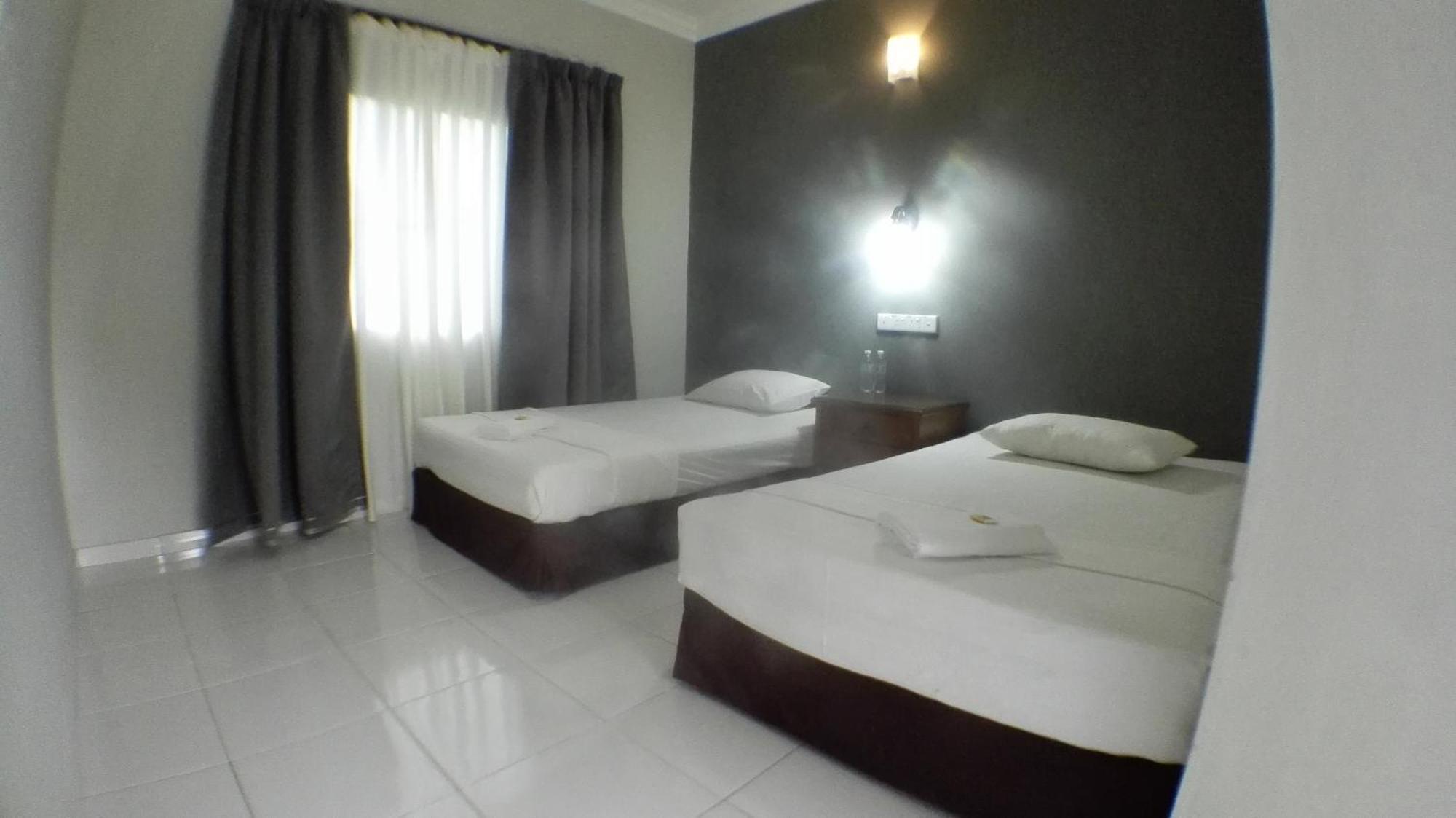 Tebing Guest House Taman Negara Malaysia Kuala Tahan Exteriör bild