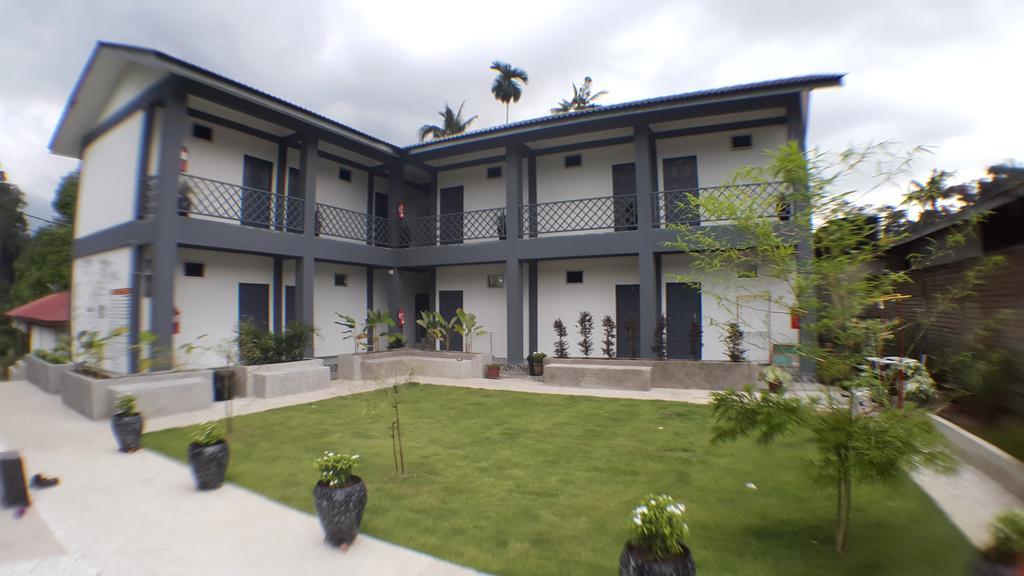 Tebing Guest House Taman Negara Malaysia Kuala Tahan Exteriör bild